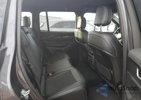 2025 Jeep Grand Cherokee Laredo z USA, uszkodzony, nr VIN 1C4RJHAGXSC311953